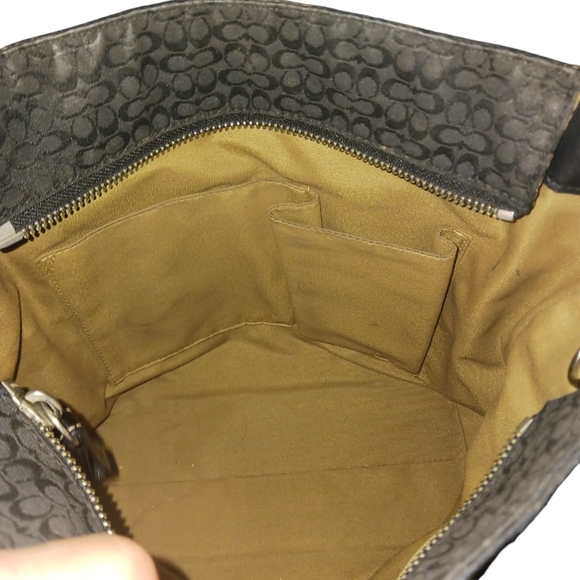 Coach Signature Jaquard Tote Black Shoulder Bag - Picture 9 of 11